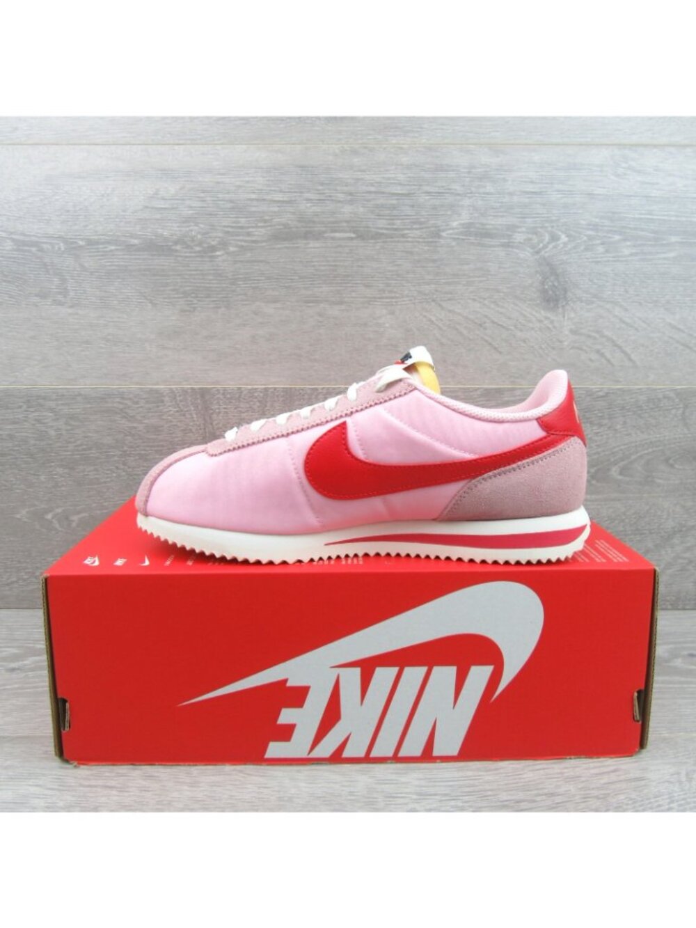 Nike Cortez TXT Valentine's Soft Pink Red Women's Sz 8.5 Sneakers NEW - Picture 3 of 13